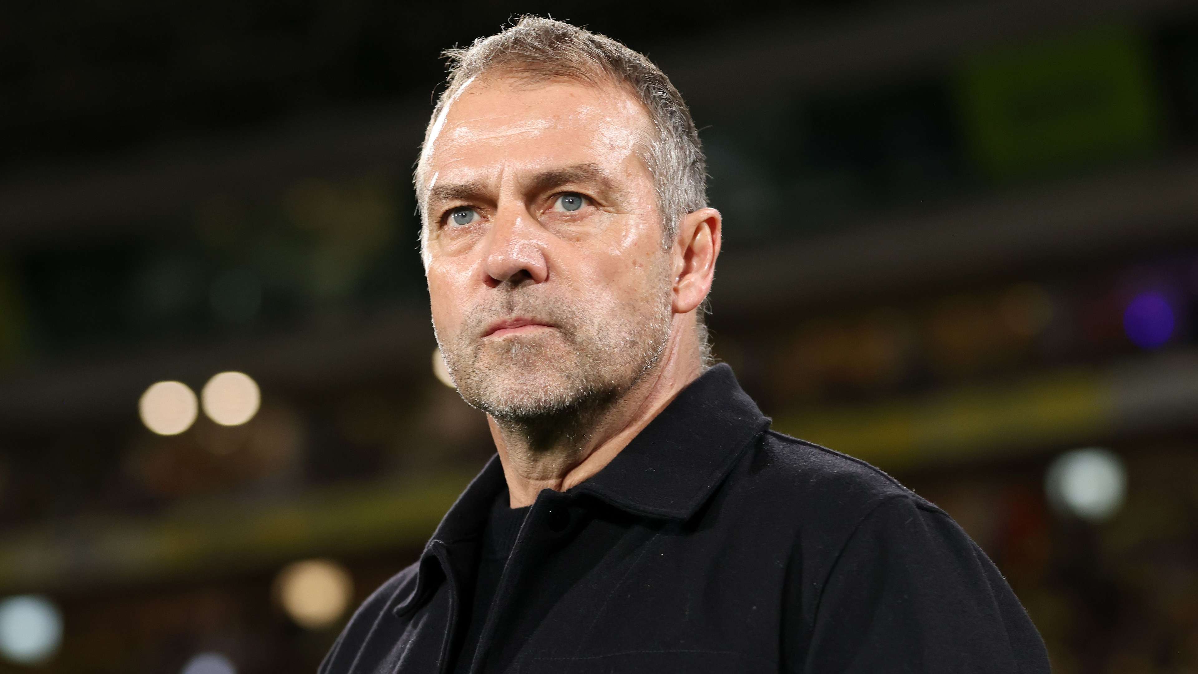 必須進行自 必須進行自